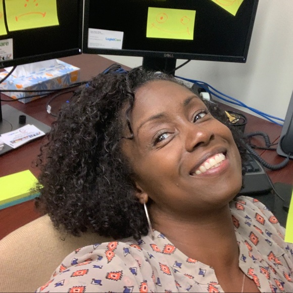 Meet your Posher, Tyneshia - Picture 1 of 1